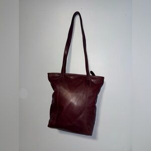 Everyday Leather Tote in Deep Wine